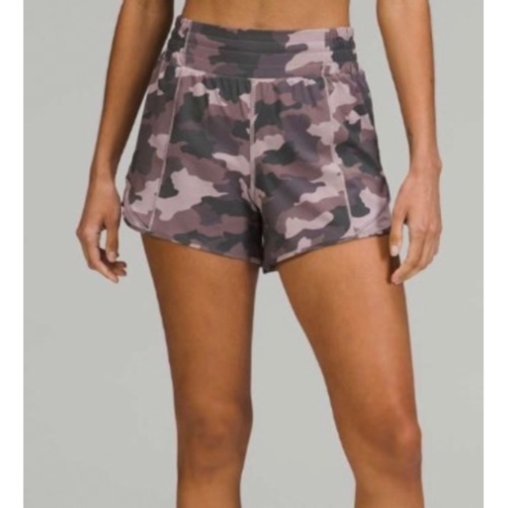 Lululemon Hotty Hot Mauve Camo Size 4